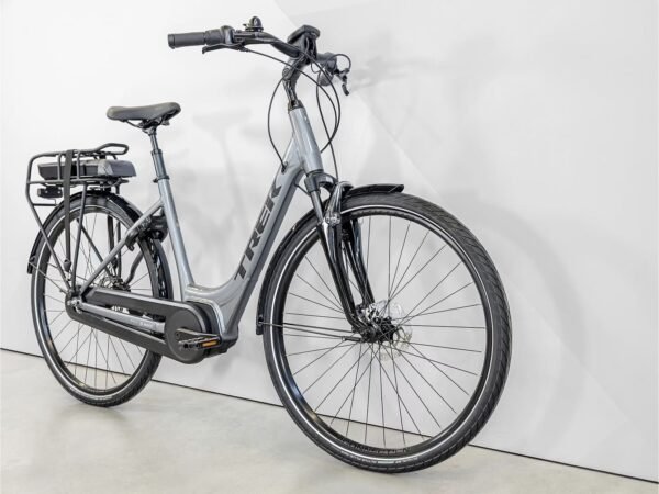 Vélo Électrique Trek District+ 2 Lowstep Gris 2023 – Image 7